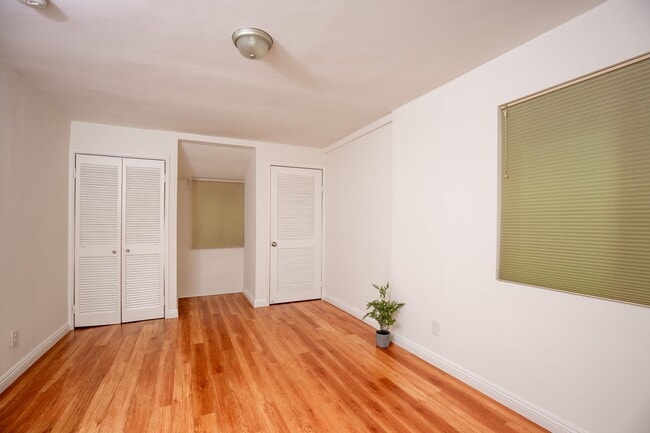 **Charming 3-Bedroom Unit in Prime Los Angeles Location – 3963 Halldale Avenue**, Los Angeles, CA 90062 - photo 4