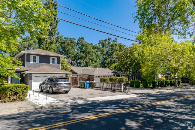 Saranap's location is perfect for anyone seeking tranquility.