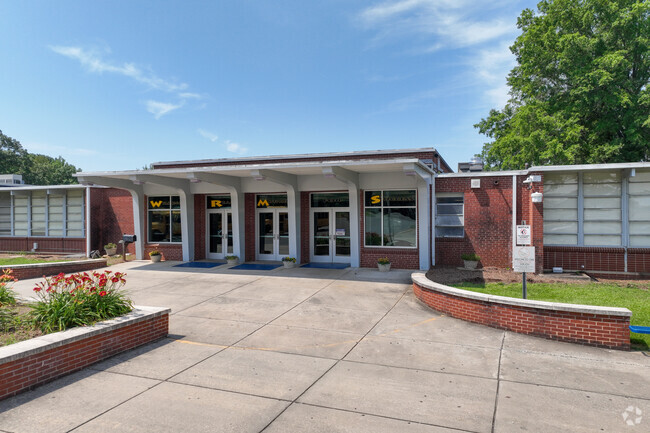 Western Rockingham Middle School has received an overall grade of B- from Niche.