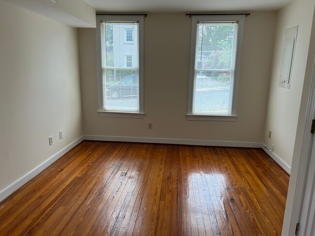 505 Hawke St unit 1, Fredericksburg, VA 22401 - photo 6