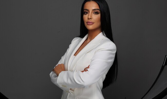 Agent Photo