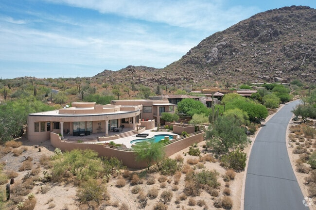 Spacious estates with pools can be found in the Pinnacle Peak neighborhood.