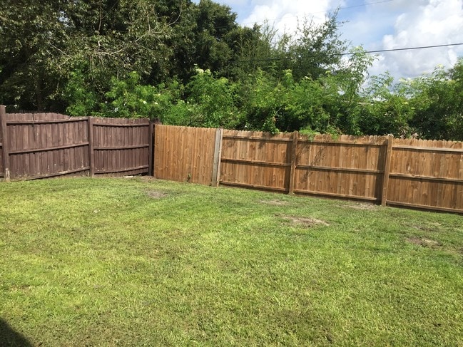 13105 Odyssey Lake Way, Orlando, FL 32826 - photo 2