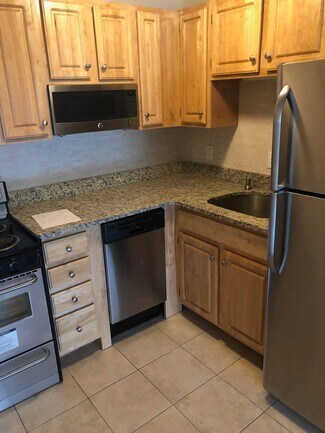 109 Babcock St Unit 3, Brookline, MA 02446