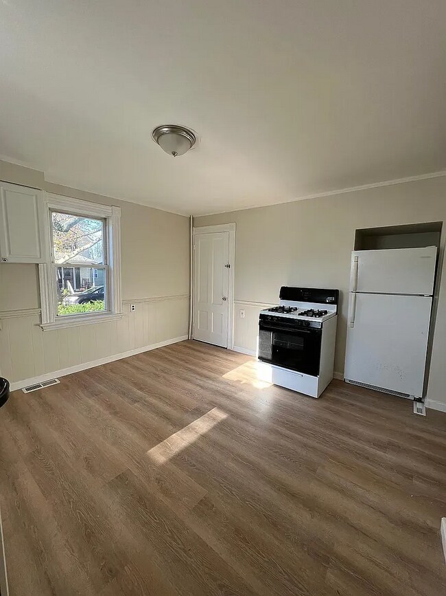 6 Wheeler St unit 1, Peabody, MA 01960 - photo 6