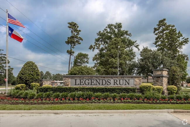 Legends Run is a family-friendly neighborhood filled with tranquility and peace of mind.