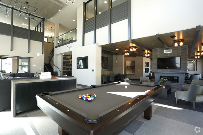 Resident Lounge (Lower)