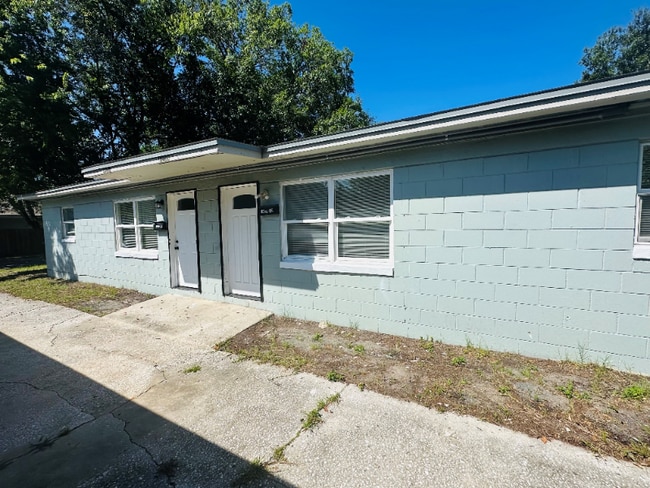 1659 Union St W, Jacksonville, FL 32209 - photo 2