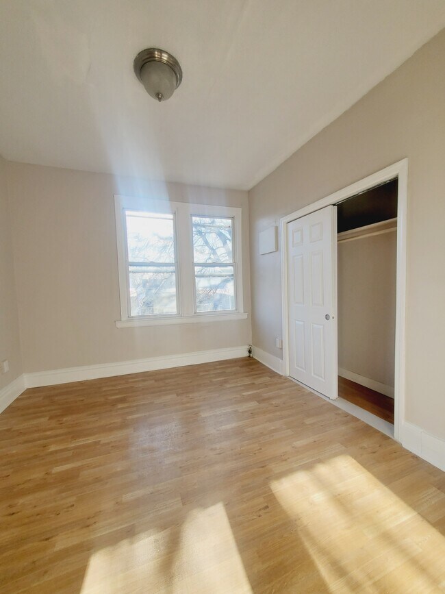 237 Duncan Ave unit 6, Jersey City, NJ 07306 - photo 4