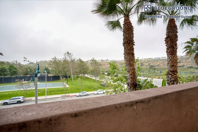 7225 Crescent Park W unit FL2-ID1053, Playa Vista, CA 90094 - photo 5