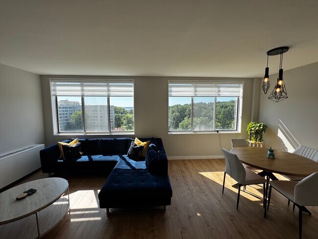 River Towers unit 914, Alexandria, VA 22307 - photo 6