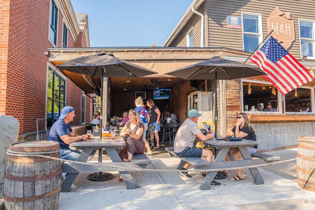 Main and Hamlin features outdoor seating in season.