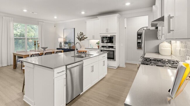 481 Mclemore Ridge, Clarksville, TN 37043 - photo 6