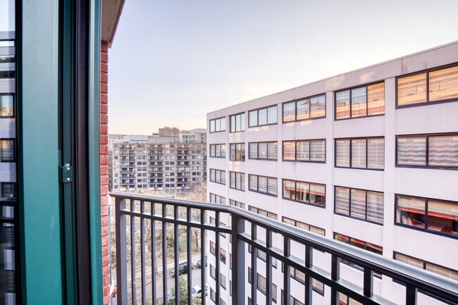 1301 M St NW unit FL5-ID1230, Washington, DC 20005 - photo 5