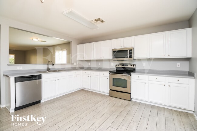 40608 N High Meadows Dr, San Tan Valley, AZ 85140 - photo 5