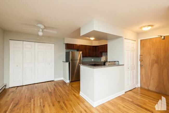 1446 N Dearborn St unit D4, Chicago, IL 60610 - photo 5