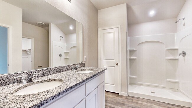 3555 Bronze Oak Terrace, Dallas, TX 75253 - photo 6