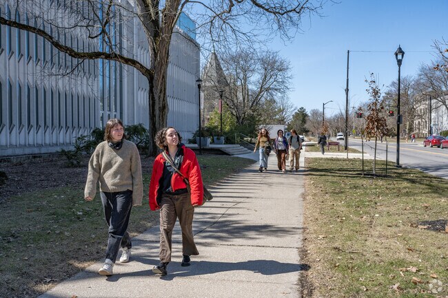 Walking around Oberlin is easy thanks to its network of sidewalks and bikeways.