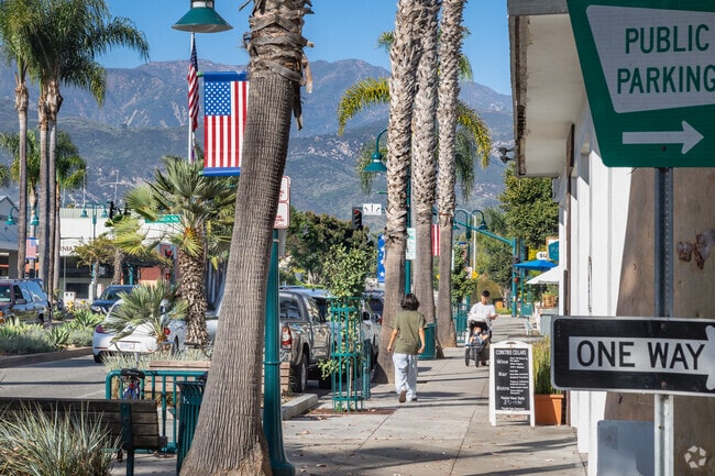 Check out the local shops and restaurants on Linden Ave in Carpinteria.