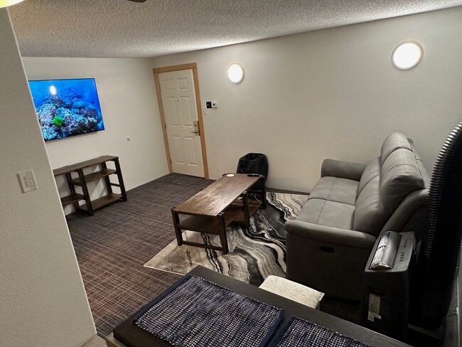 9080 E 16th Ave, Aurora, CO 80010 - photo 5