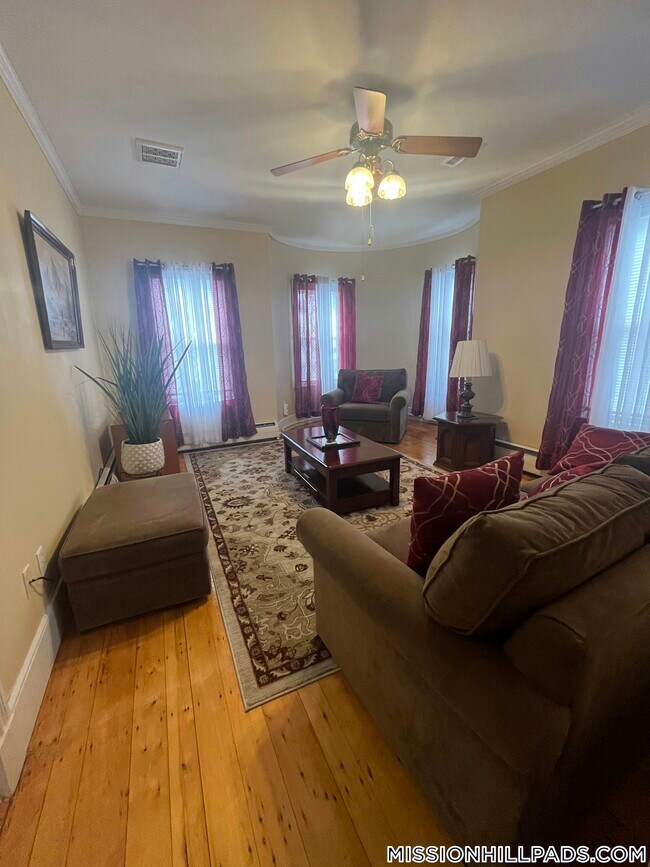 123-125-125 Hillside St Unit 3, Boston, MA 02120