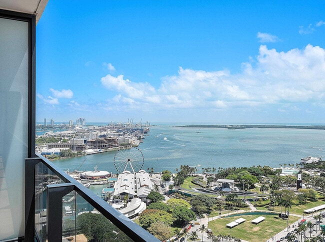 The Elser unit ID1372289P, Miami, FL 33132 - photo 3