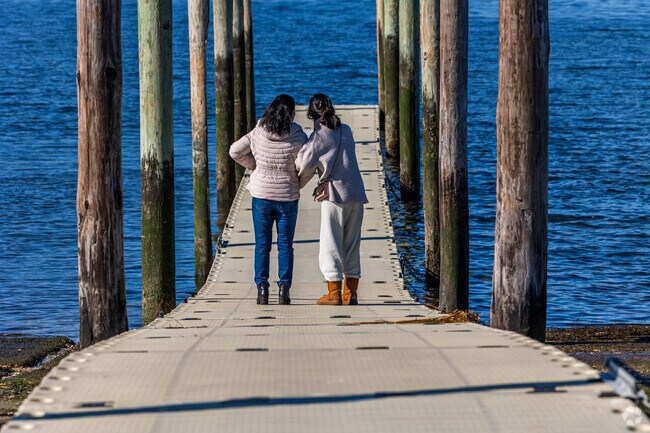 Relax by the water on the dock at Roosevelt Park in Oyster Bay.