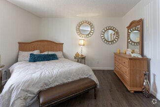 250 N Arcadia Ave, Tucson, AZ 85711