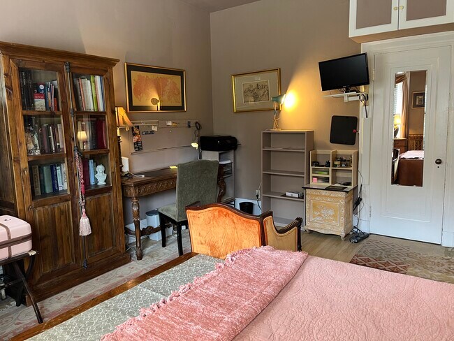 1091 Boylston St unit 24, Boston, MA 02215 - photo 5