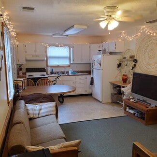 724 Weaver St Unit B, Morgantown, WV 26505