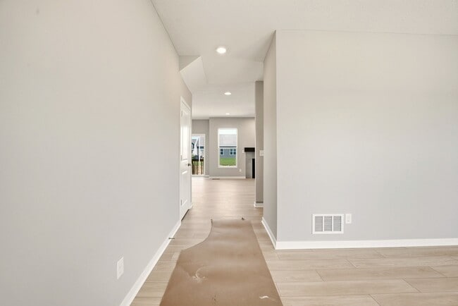 1749 Stinson Rd, Delaware, OH 43015 - photo 2