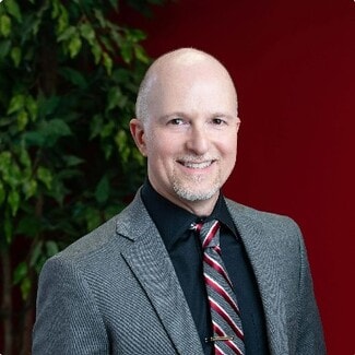 Steven Moore