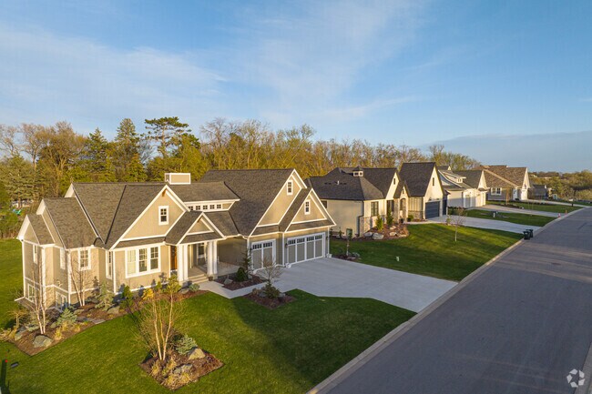 The Orchard of Mendota Heights is a recent housing development in the area.