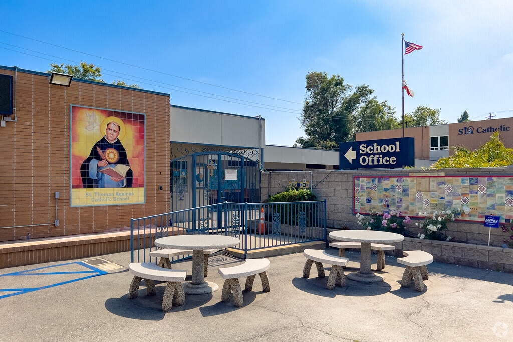Saint Thomas Aquinas provides private faith-based education to students in Monterey Park.