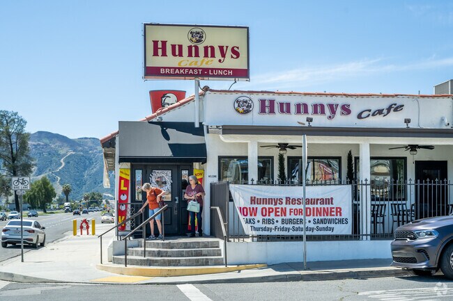 Hunny's Cafe is a local favorite for Lake Edge residents, which serves hearty breakfast items all day long.