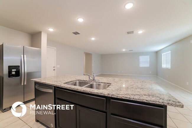 8704 S 253rd Dr, Buckeye, AZ 85326 - photo 5