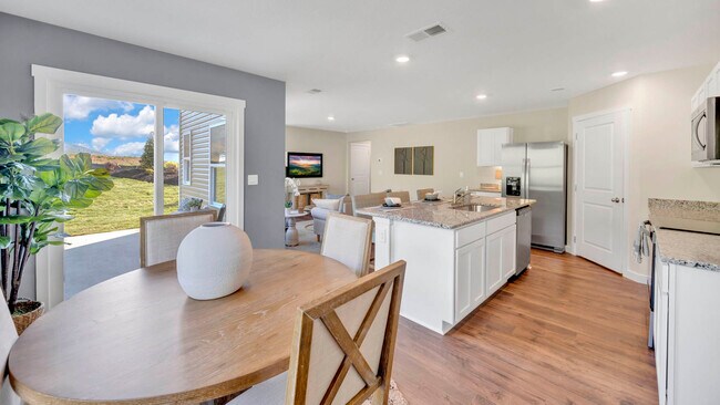 7049 Randleman Dr, Knoxville, TN 37918 - photo 7