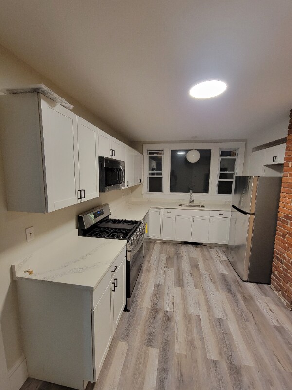 96 Midland St, Lowell, MA 01851 - photo 2