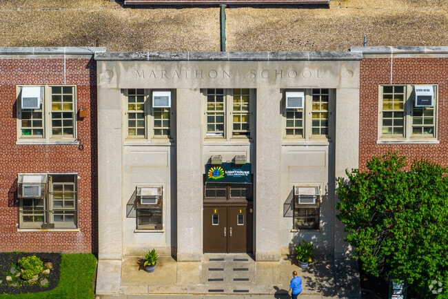 At PS 811Q, the student:teacher ratio of 5:1 is lower than the NYS level of 11:1.