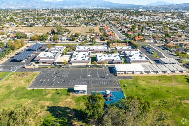 Simpson Elementary offers a spacious campus when viewed from above.