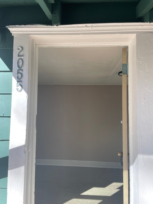 2053 Monroe St unit 2053, Wilmington, NC 28401 - photo 4