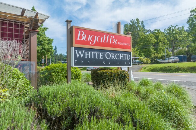 Bugatti’s and Soku Sushi line Willamette Drive in Robinwood.