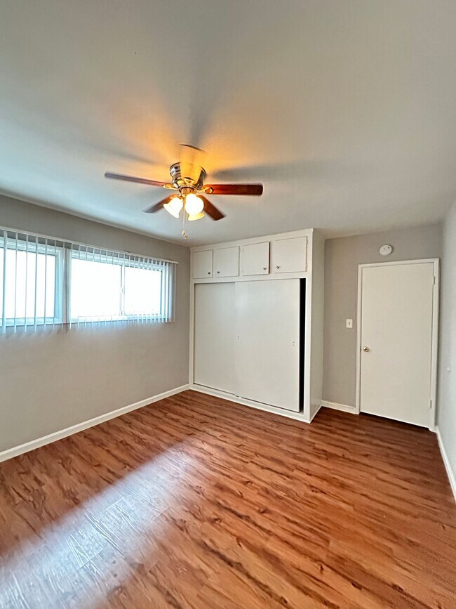 4640 E 4th St unit 4640, Long Beach, CA 90814 - photo 7