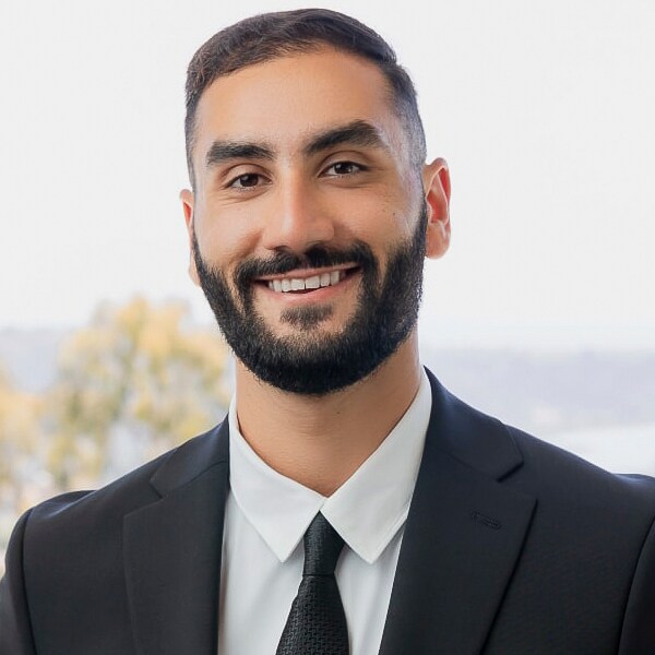 Agent Photo