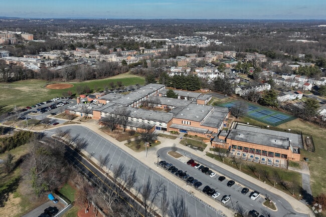 Gaithersburg Middle School serves students in Montgomery County, MD.