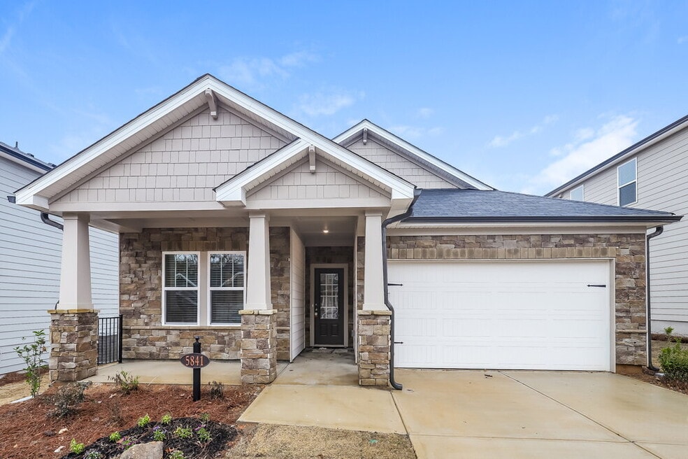 5841 Hackberry Ln, Braselton, GA 30517 - photo 1