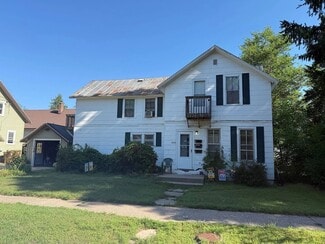 2416 Algoma St Unit 3, Stevens Point, WI 54481