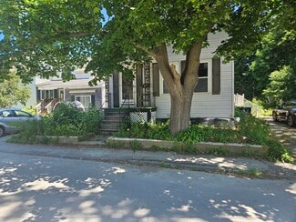 12 7th St, Old Town, ME 04468