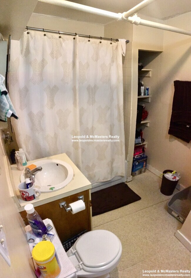 70 Peterborough St unit 4, Boston, MA 02215 - photo 3