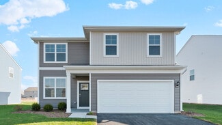 2560 Tahoe Ln, Pingree Grove, IL 60140